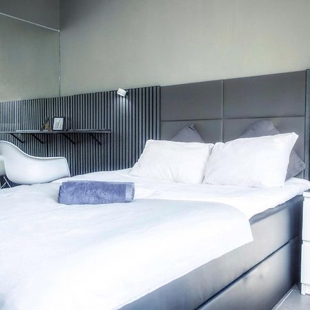 Charmantes Studio Apartment In Bestlage Im Stadtzentrum Mit Balkon & Self Checkin - City Loft 3 - Köln Eksteriør billede